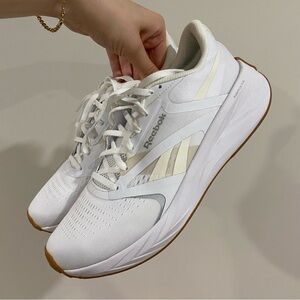 Reebok | White Running Shoes Sneakers 🤍